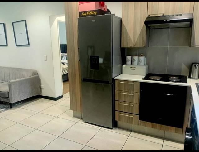1 BEDROOM APARTMENT FOR SALE IN SUNNINGHILL